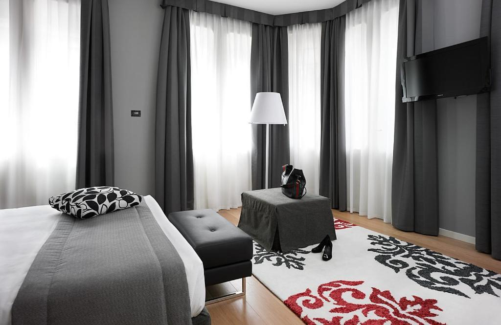 Palace Suite ตรีเอสเต ภายนอก รูปภาพ